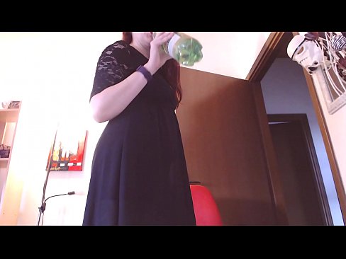 ❤️ Ein unterwürfiger Sklave, der schmutzige und üppige Höschen liebt, wird gezwungen zu masturbieren, nachdem er dieses Video gesehen hat! ️❌ Beautiful porn bei uns