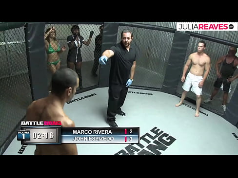 ❤️ Ultimate Fighter fickt ein Nummerngirl direkt nach einem Kampf im Ring ️❌ Beautiful porn bei uns