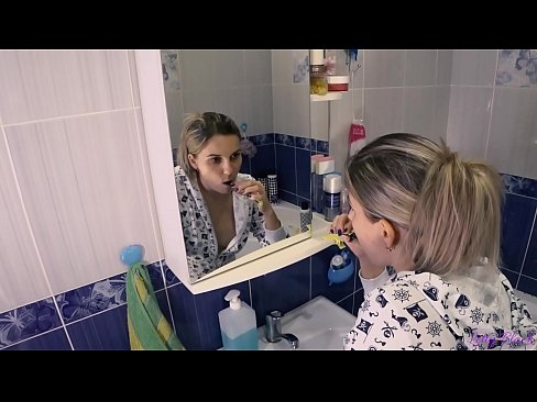 ❤️ Hack mit jungen im Pyjama endet mündlich Sperma in Arsch - Letty Black ️❌ Beautiful porn bei uns